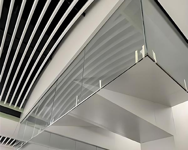 秦州玻璃秦州挡烟垂壁 秦州玻璃秦州挡烟垂壁