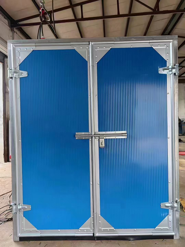 秦州工业平开门