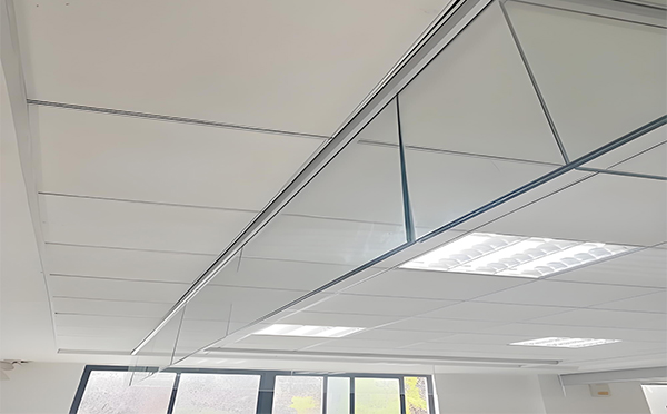 秦州玻璃挡烟垂壁