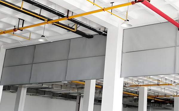 商场防烟分区常闭节点：秦州挡烟垂壁高度与控制器接线图解