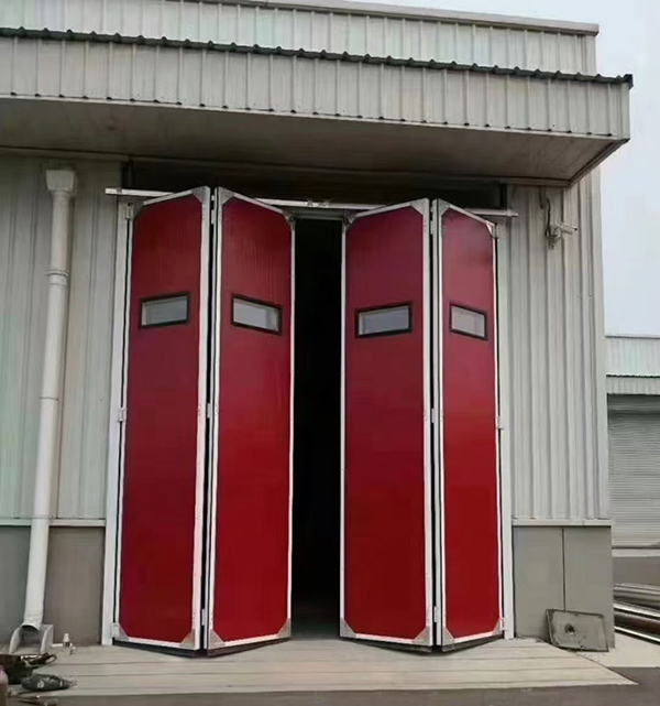 秦州工业折叠门在大型装配车间出入口的应用实例